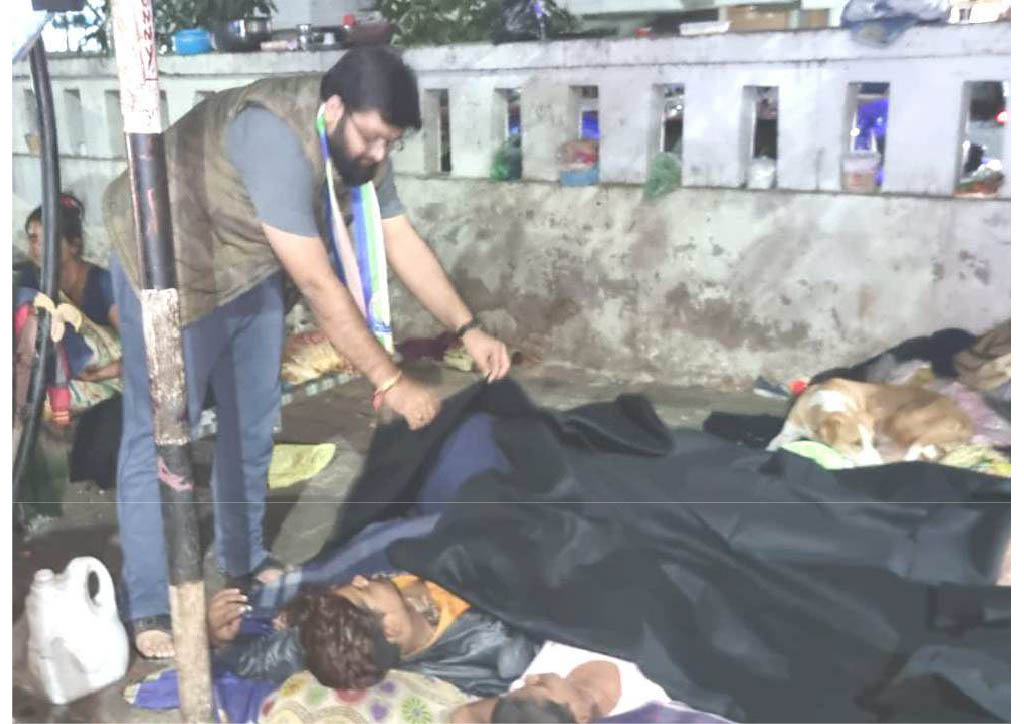 Bedsheet Distribution to the Needy – Winter